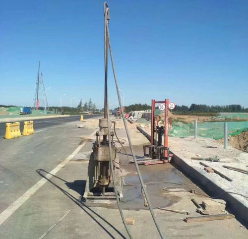 新建公路高聚物注浆加固