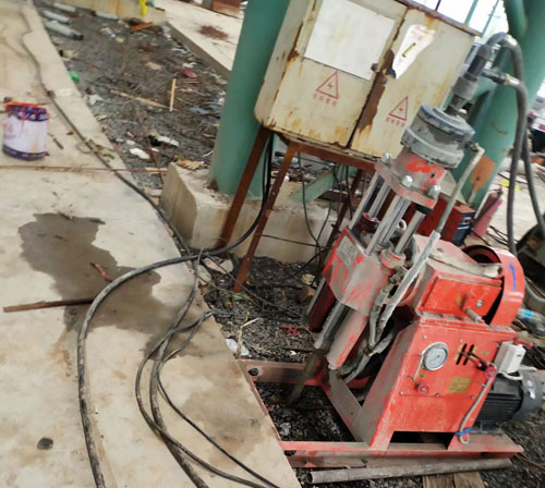 新建设备基础下沉注浆